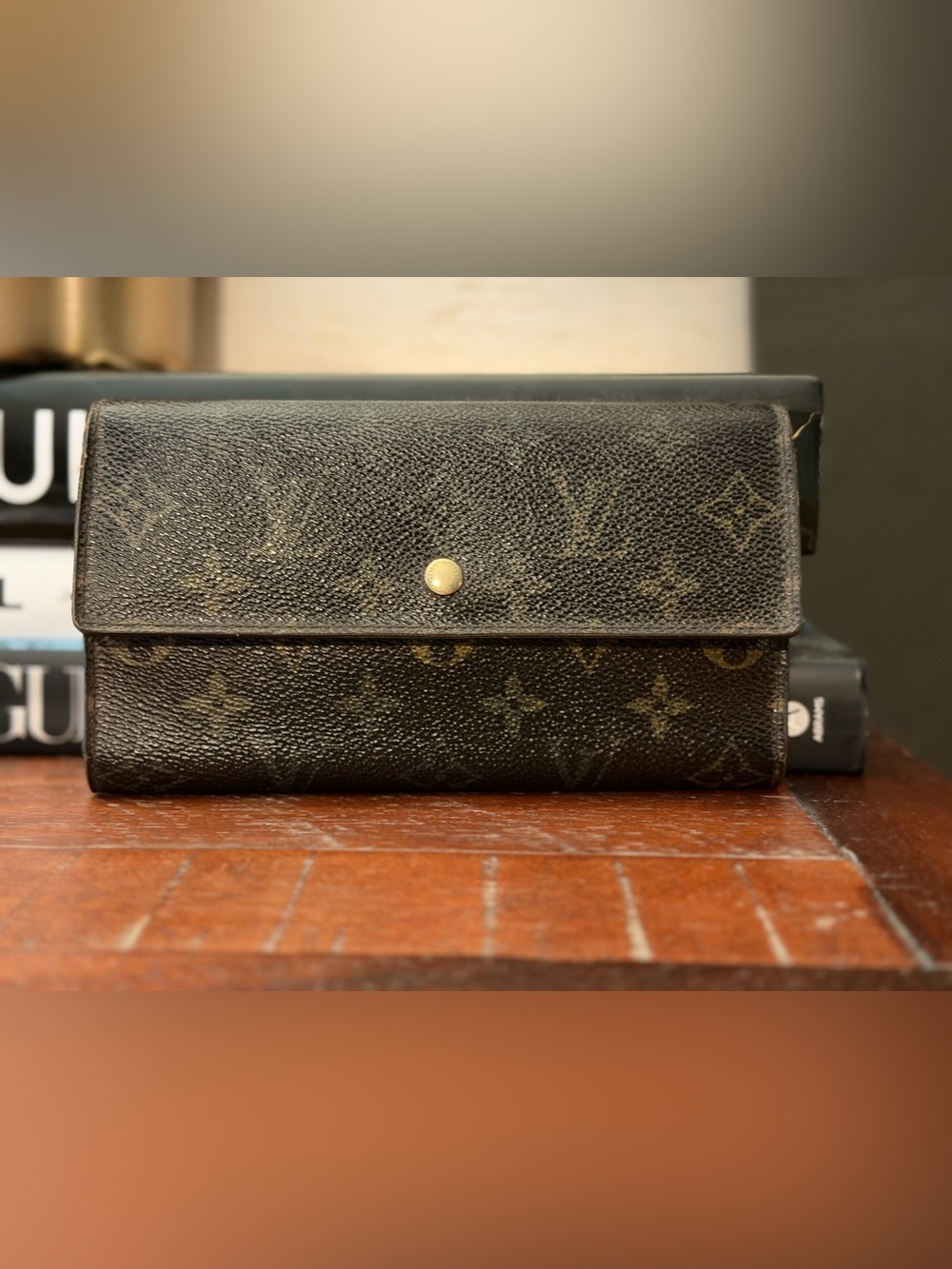 100% Authentic Louis Vuitton Monogram Brown Long Sarah Wallet Project